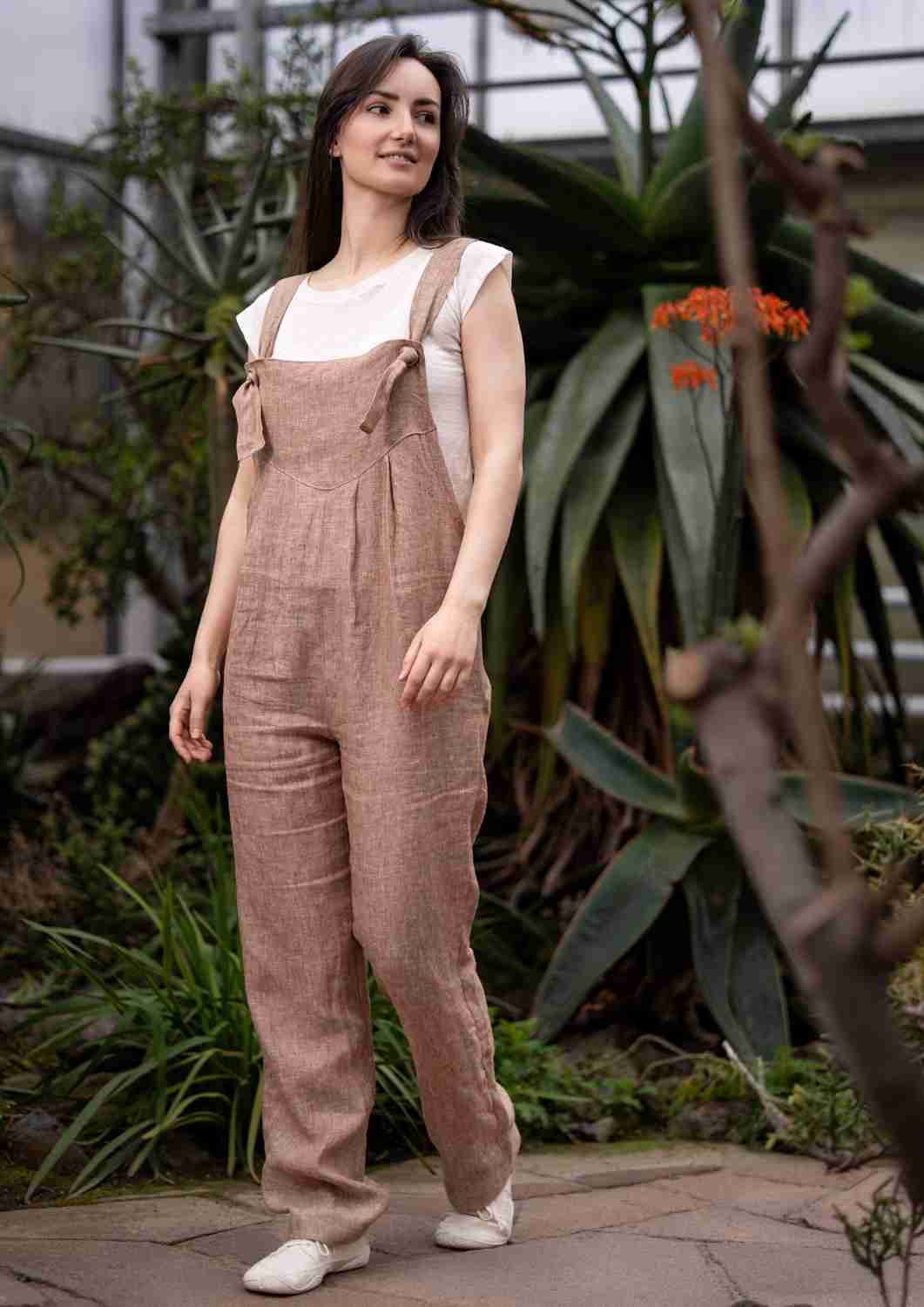 Latzhose aus Leinen für Damen