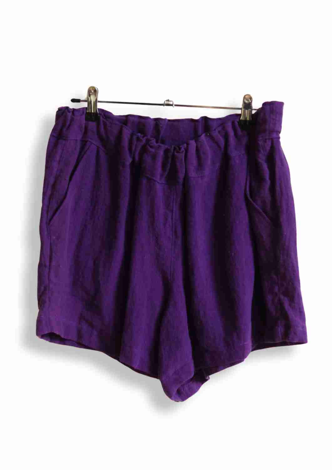 versandbereit: Leinen Shorts für Damen "Sanddorn", M, XL, lila