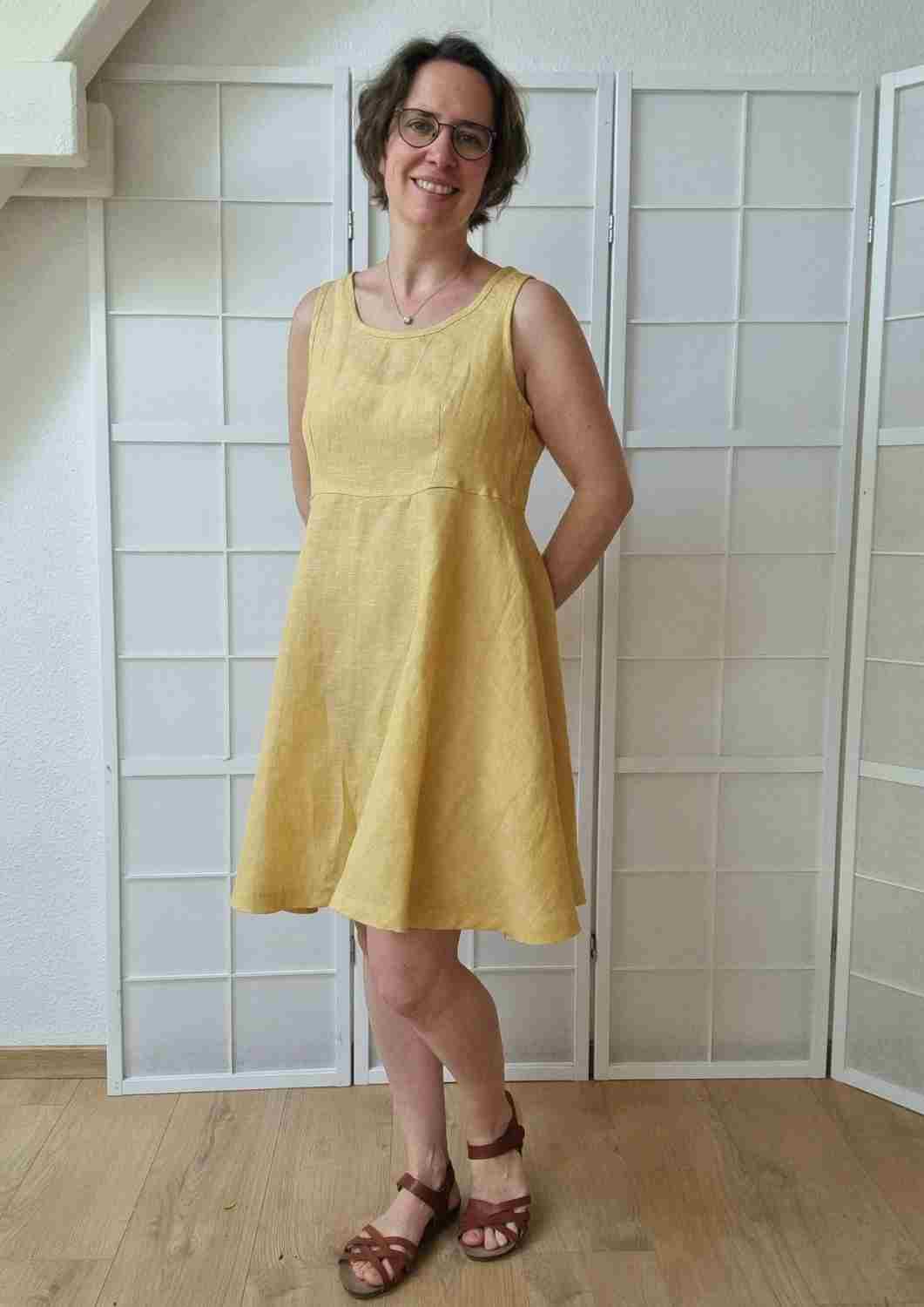 versandbereit: Ärmelloses Leinen Kleid Damen "Hortensie", S, M, L, XL, gelb meliert