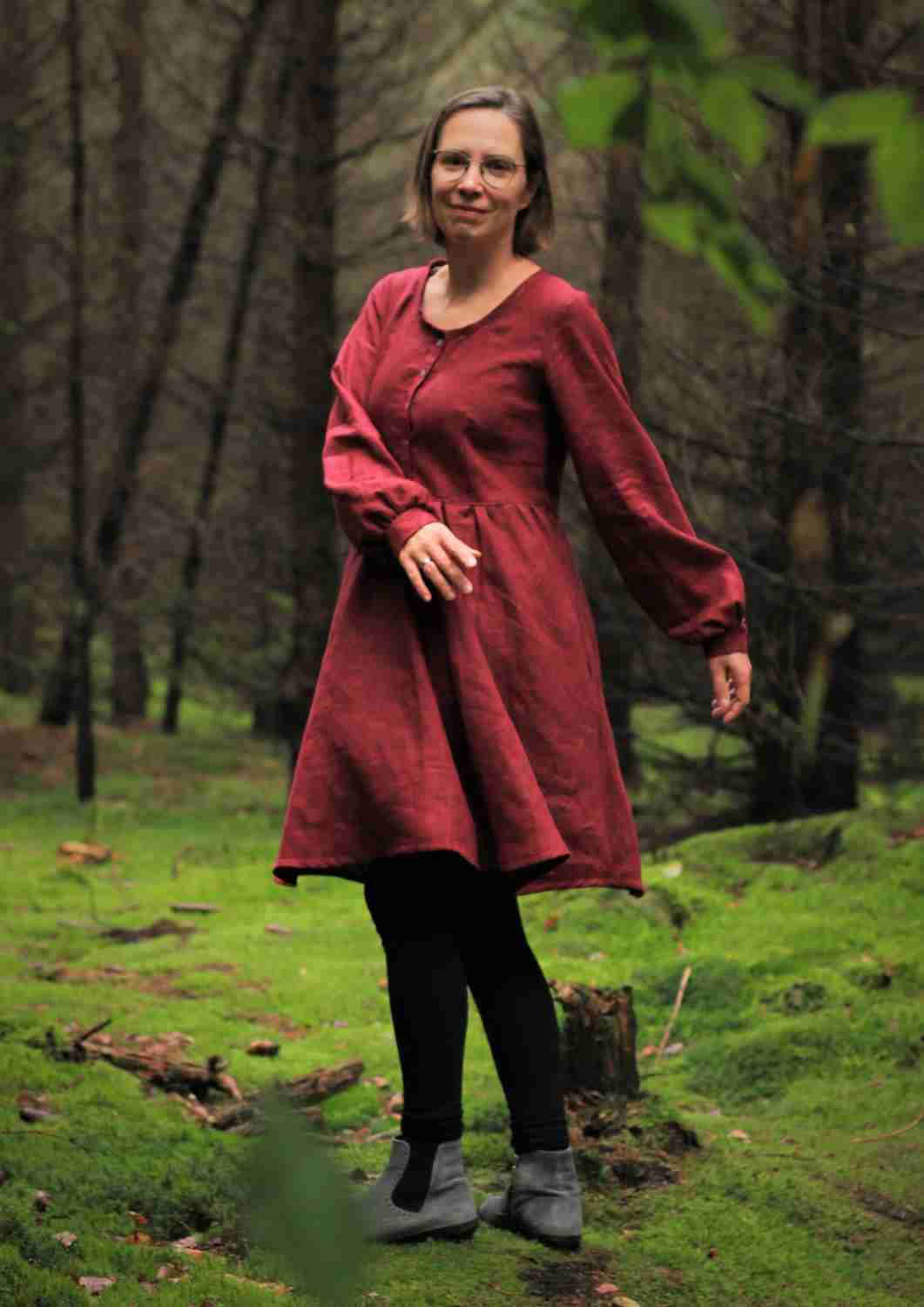 versandbereit: Leinen Kleid mit Knopfleiste "Cosmea", lange Ärmel, S, bordeaux