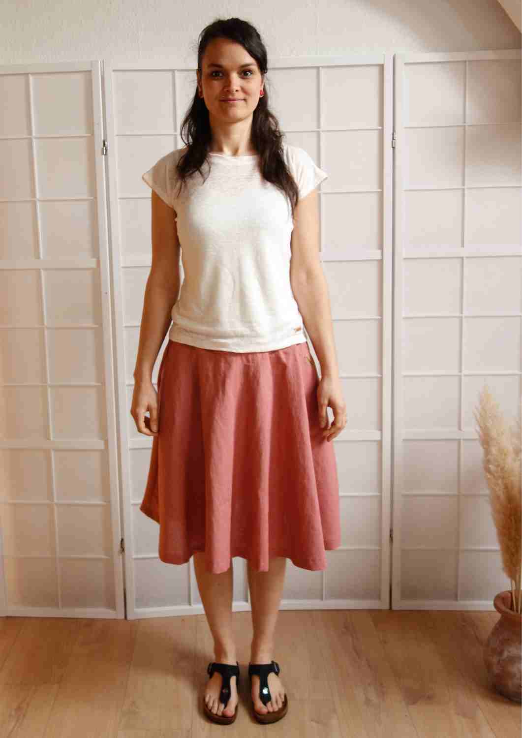 Versandbereit: Leinen Rock für Damen "Chrysantheme", flieder, Gr S,L,XL