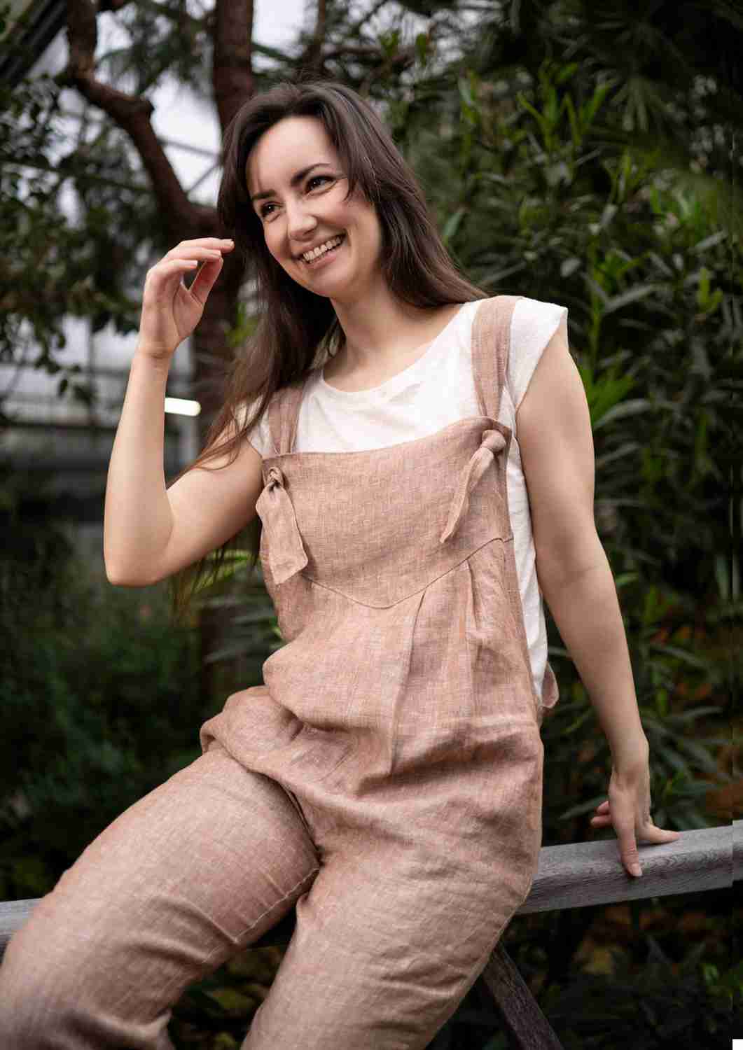 Latzhose aus Leinen für Damen "Magnolie"