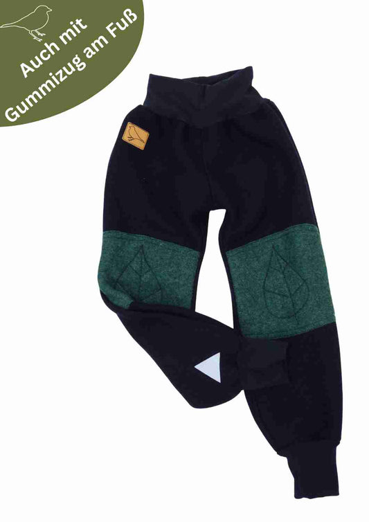 BIO Walkhose "Buche" mit bestickten Kniepatches, marine