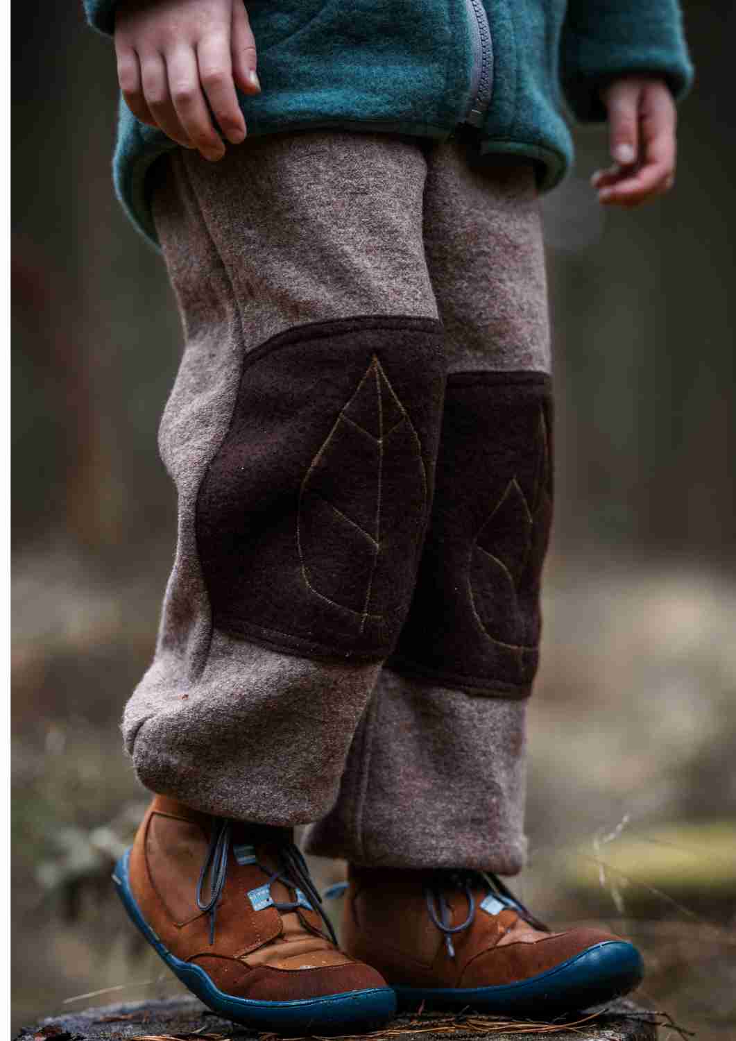 Walkhose "Buche" mit bestickten Kniepatches, hellbraun