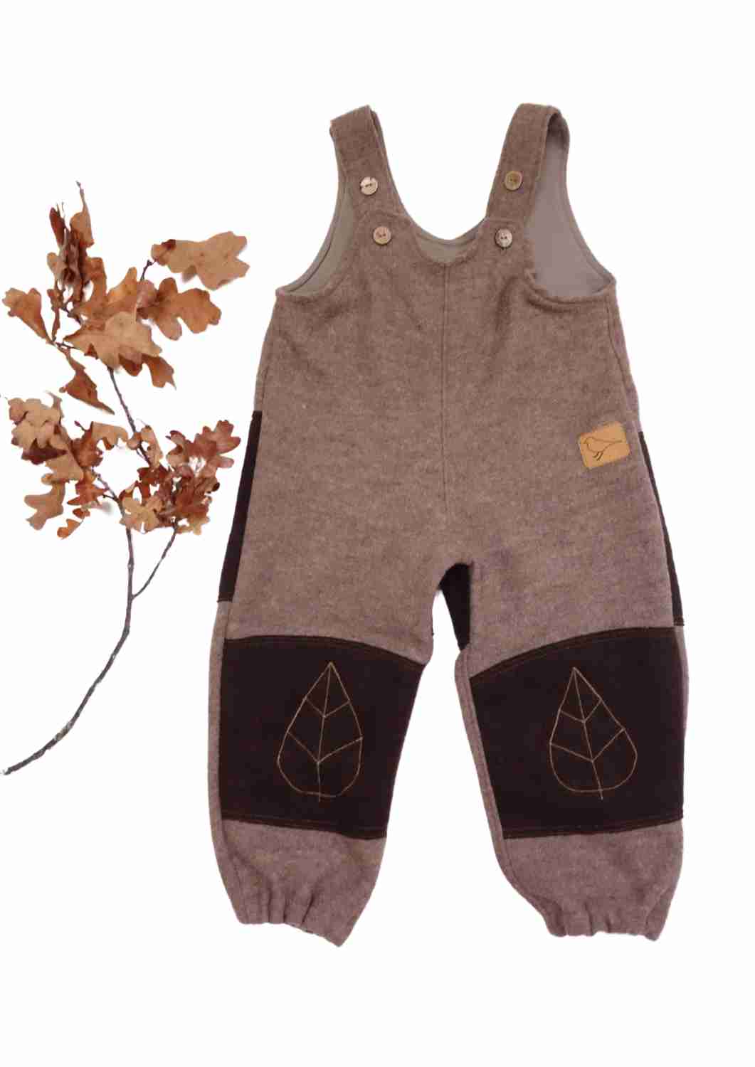 Latzhose aus Walk "Weide"